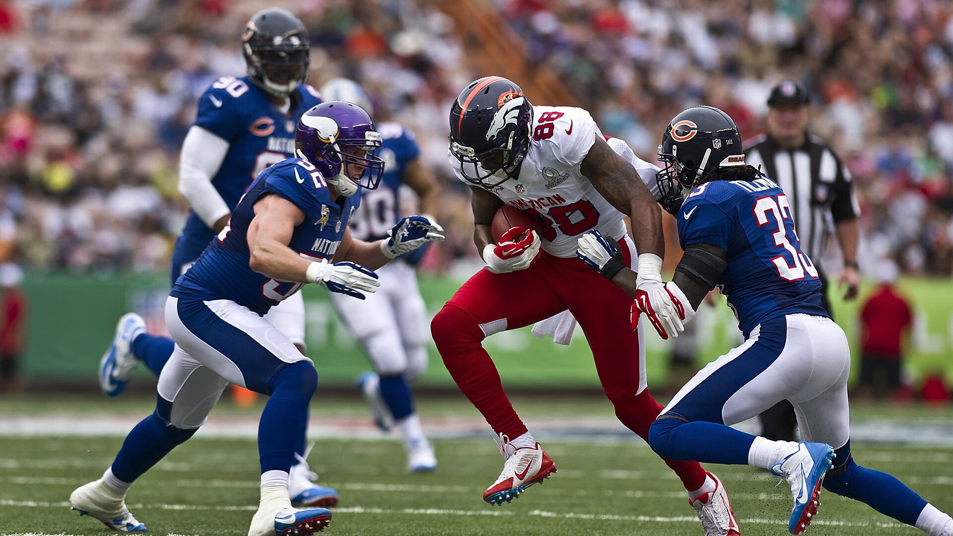 九游官网下载-维拉高位逼抢迫使对方连续传球失误，维拉 pb